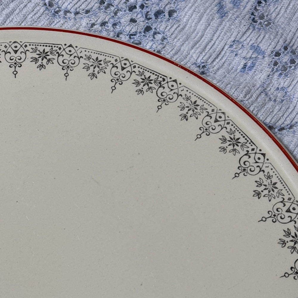 Winter Theme Cake Plate.  Red Rim With Silver Design 10.5 Inches - Picture 7 of 9